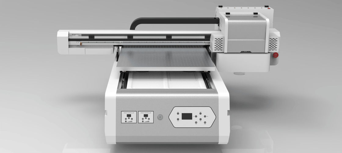 UV mürekkep püskürtücü düz yataklı yazıcı 600x900 MM'ye kadar basılabilir alan THK rehber rayı ile